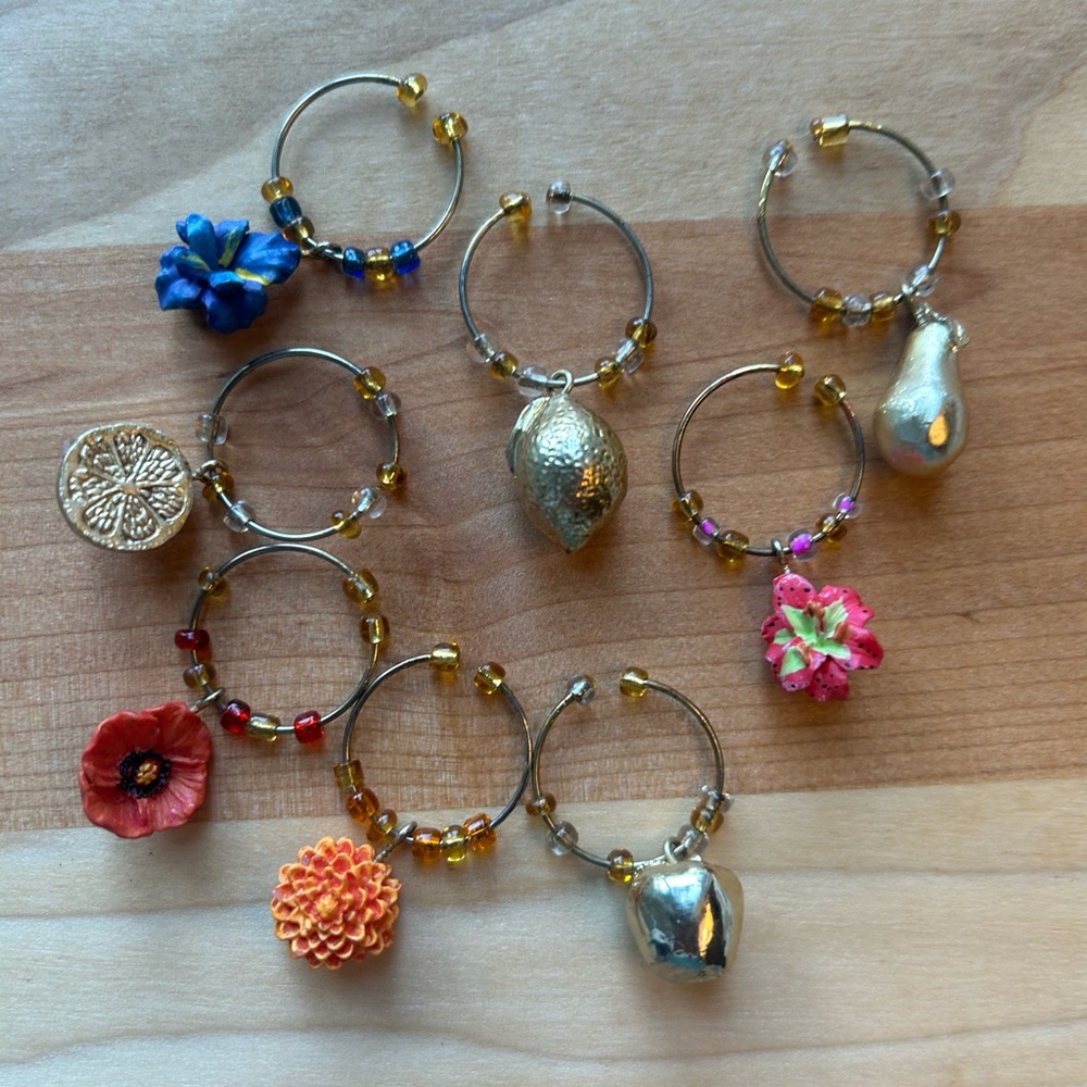 🆓Free w any purchase🍇Golden & Silver Fruit & Flowers Wine Charms🌼🍐🍊🍎Set of 8